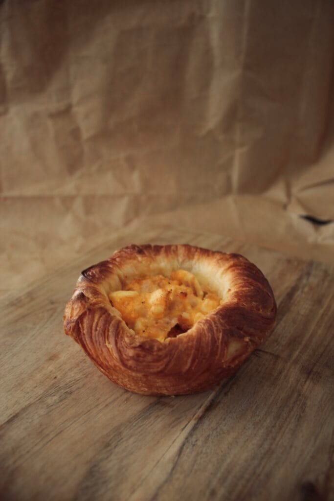 Baker's Diary's HAM EGG DANISH