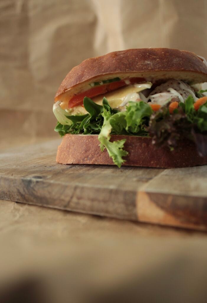 CHICKEN AVO sandwich